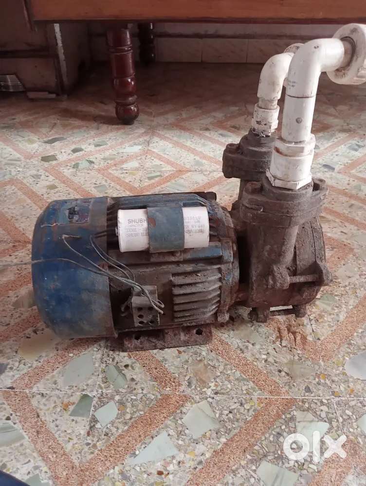 0.5hp. Water pump. 5year old.  3rd floor. Water