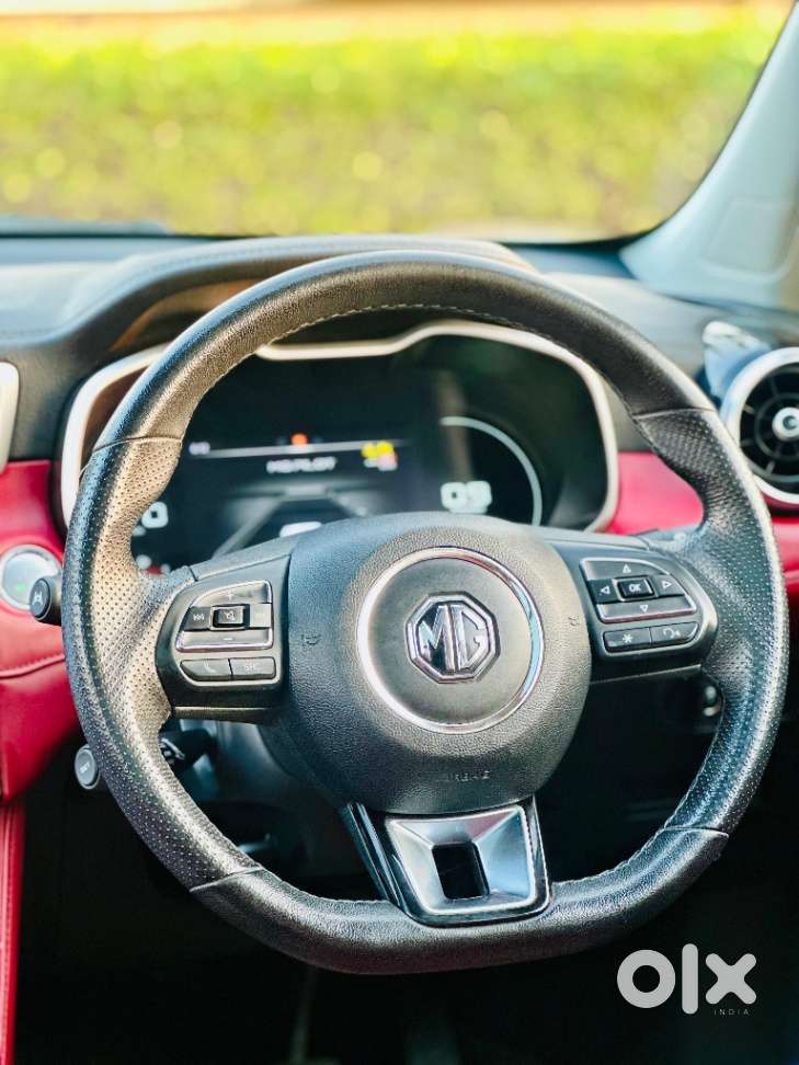 Mg Astor 1.5 Savvy Cvt S Red, 2022, Petrol