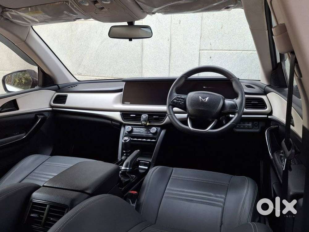 Mahindra Xuv700 2.2 Ax 5 Diesel Mt Str, 2023, Diesel