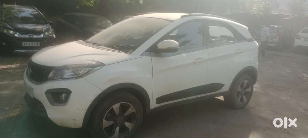 Tata Nexon 1.2 Revotron Xza Plus, 2019, Petrol