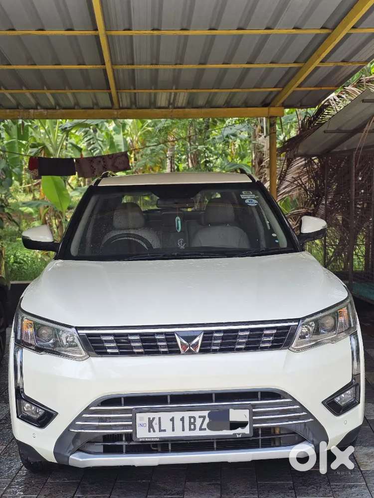 Mahindra Xuv300 2024 Diesel Automatic Well Maintained