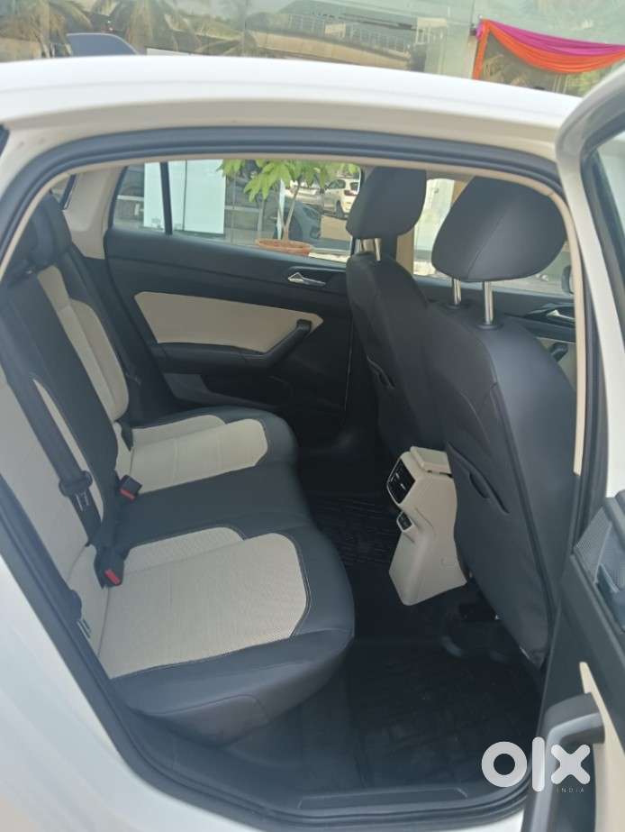 Skoda Slavia 1.0 Tsi Style, 2023, Petrol