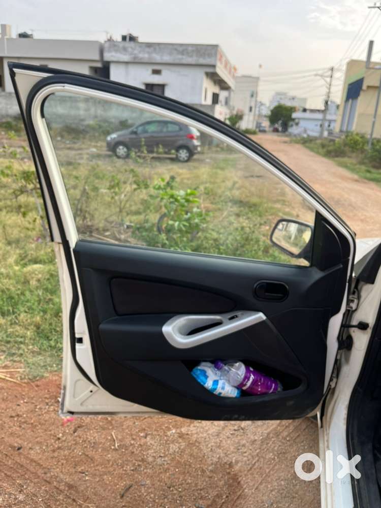 Ford Figo 2012 Diesel Car