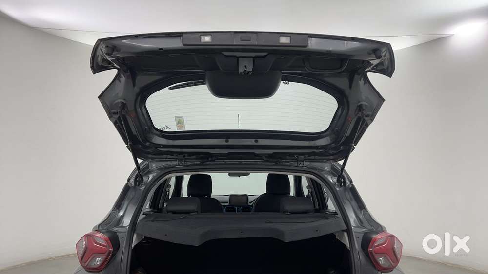 Tata Punch Creative Amt, 2022, Petrol