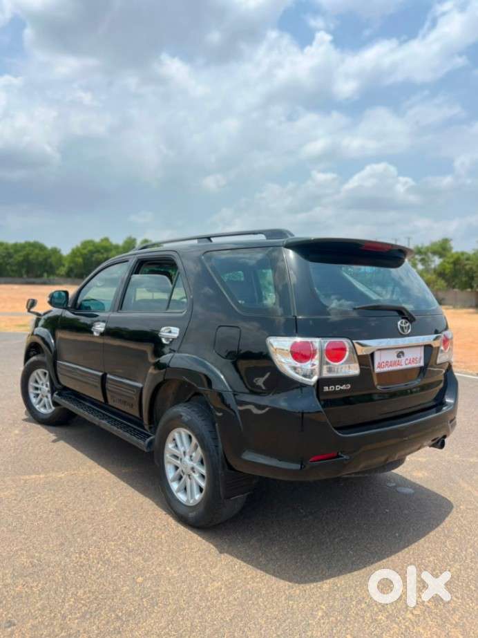 Toyota Fortuner 3.0 4x2 Mt, 2014, Diesel