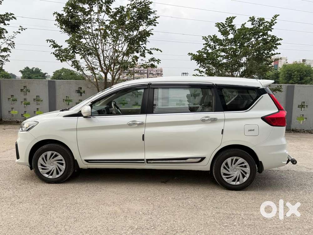Maruti Suzuki Ertiga 1.5 Vxi, 2024, Petrol