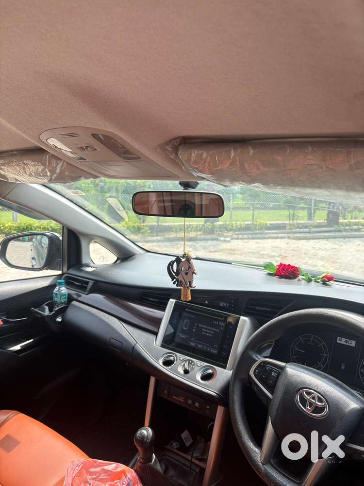 Toyota Innova Crysta 2019