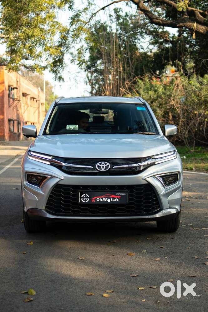 Toyota Urban Cruiser Hyryder, 2023, Petrol