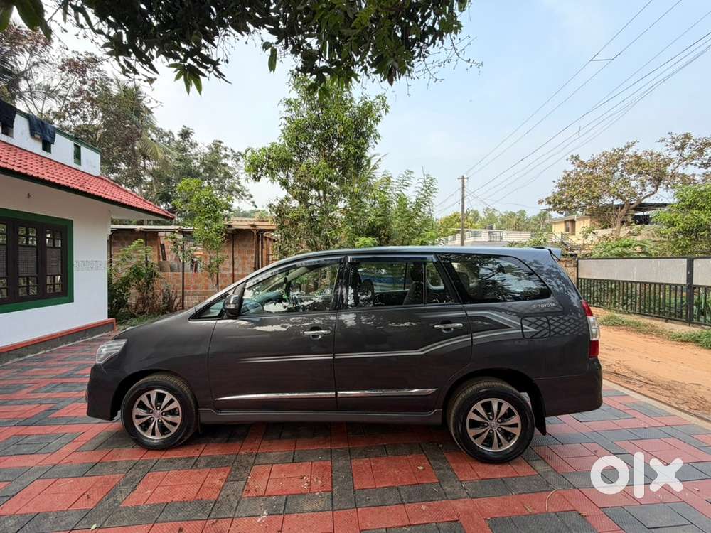 Single Owner Toyota Innova Z Option