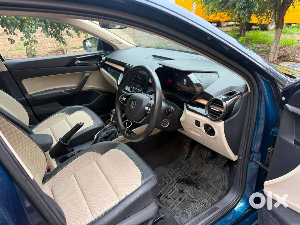 Skoda Slavia 1.0tsi Automatic Top Model