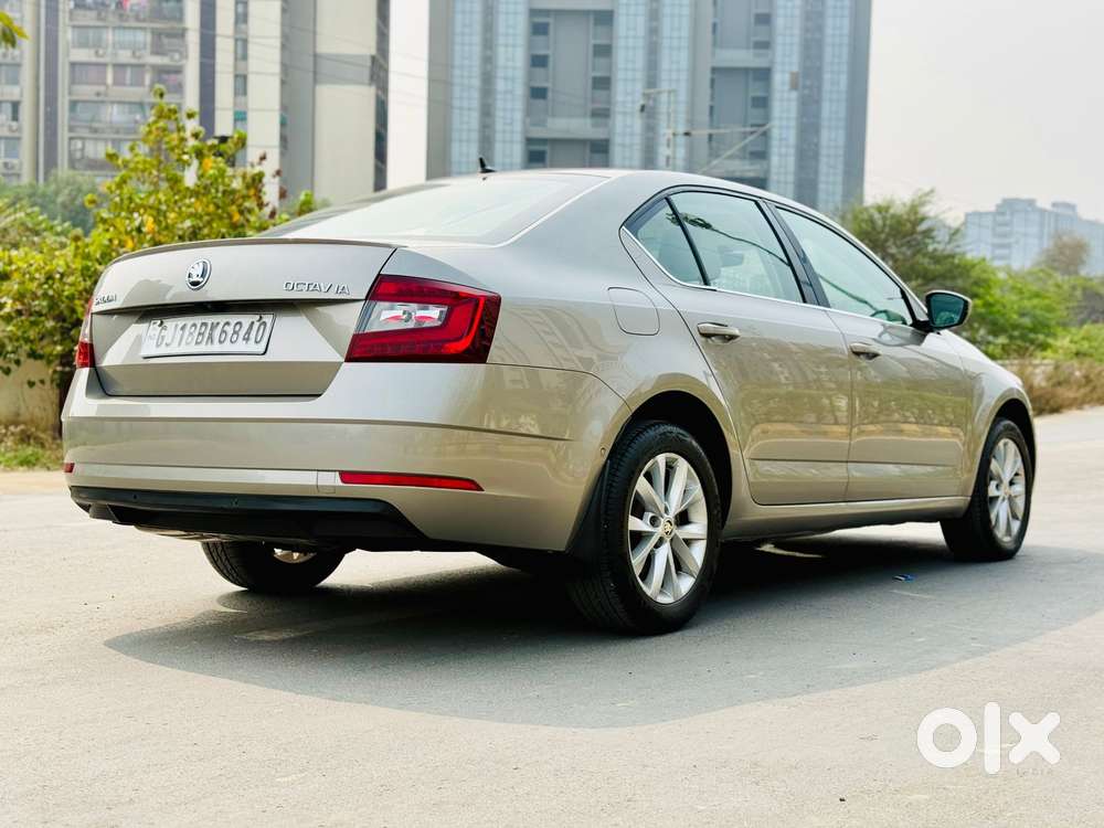 Skoda Octavia 2.0 L K Tsi At, 2019, Petrol