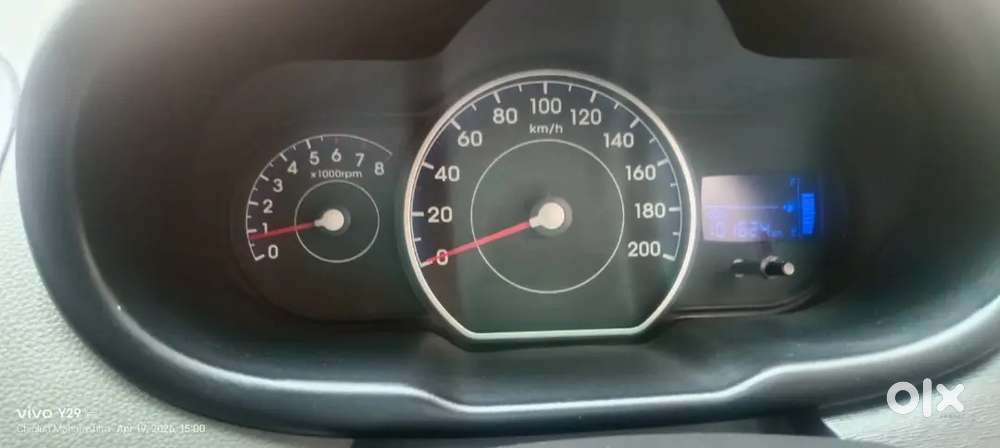 Hyundai I10 2011 Cng & Hybrids 102000 Km Driven
