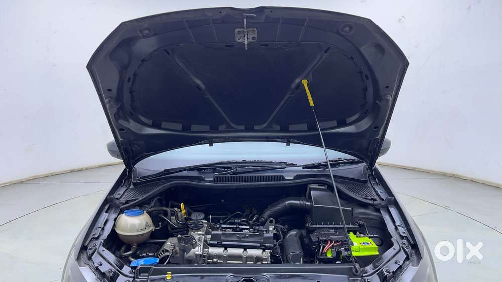 Volkswagen Polo Petrol Trendline 1.2l, 2015, Petrol