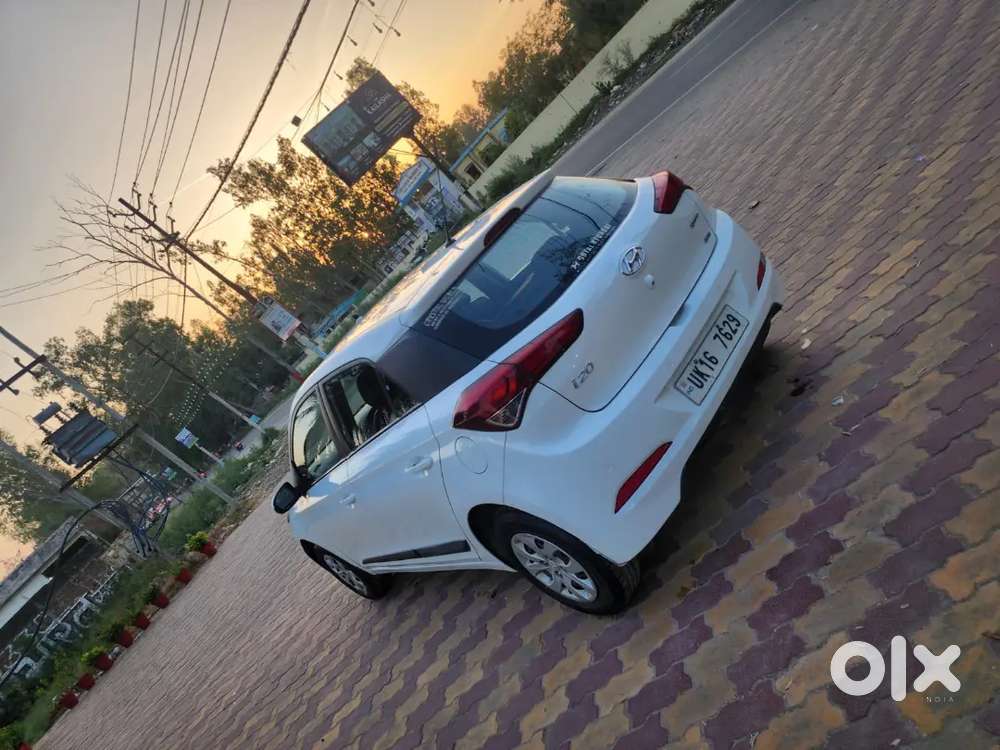 Hyundai I20 2015 Petrol 52000 Km Driven