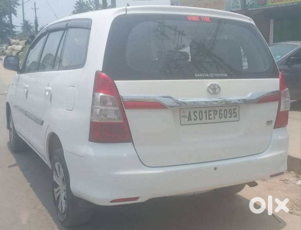 Toyota Innova 2.5 G (diesel) 8 Seater, 2015, Diesel
