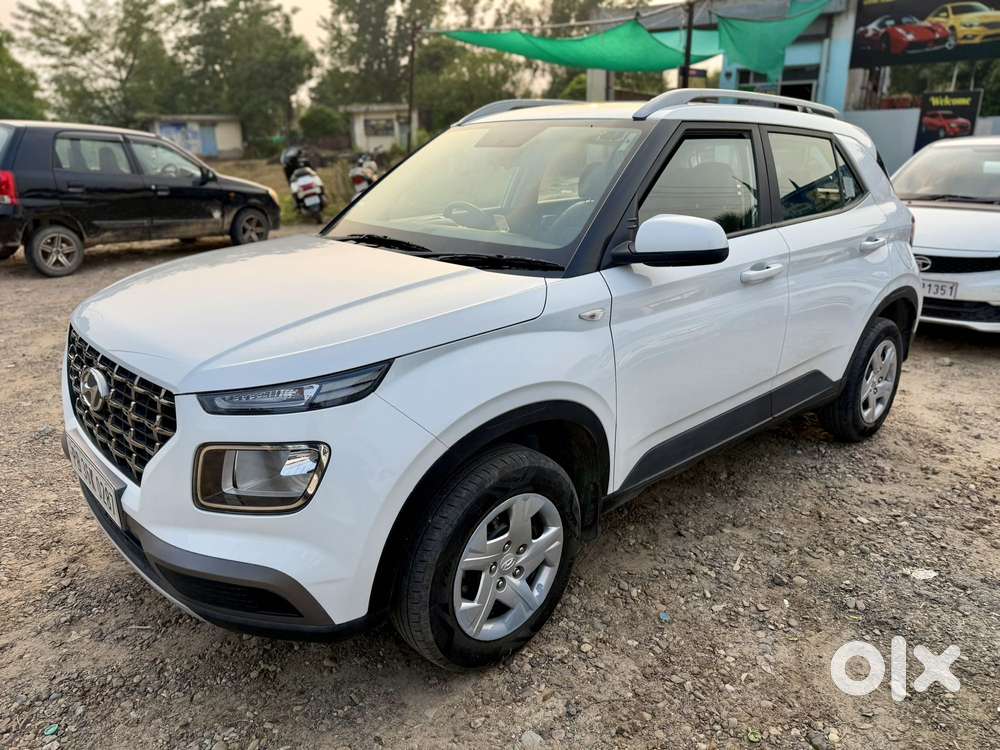 Hyundai Venue S 1.2 Petrol, 2021, Petrol