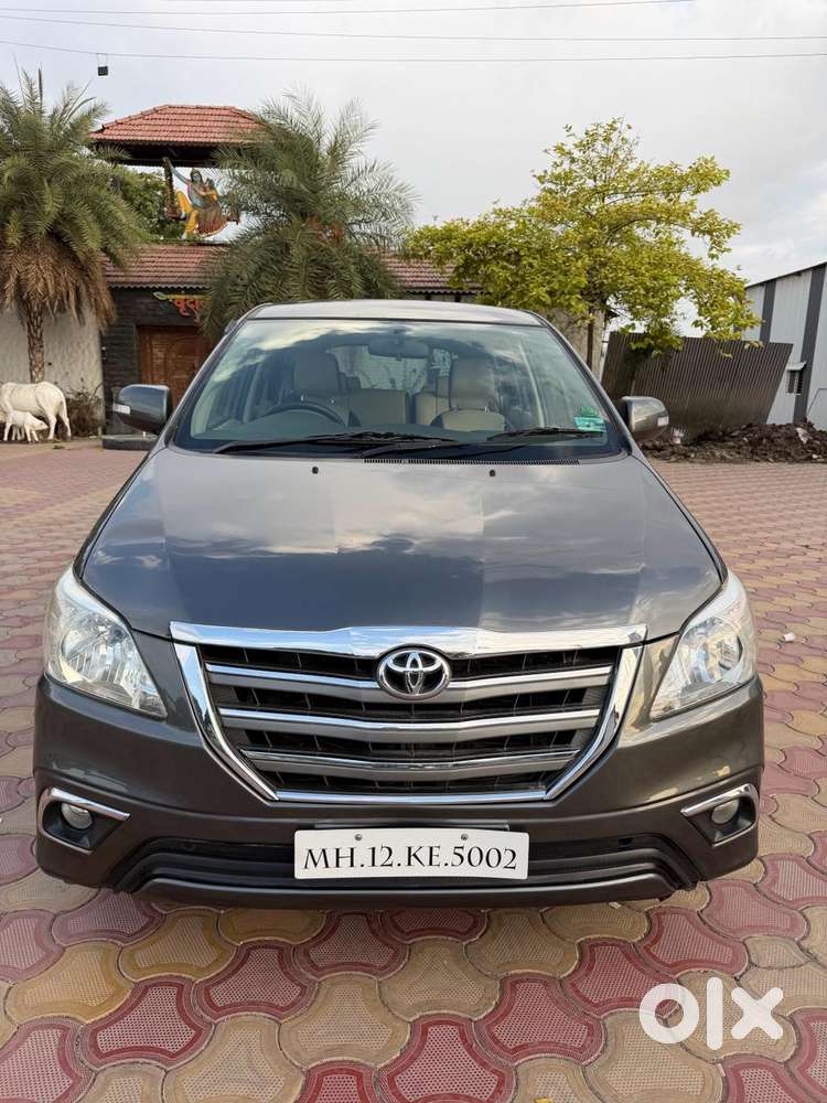 Toyota Innova 2.5 V 8 Str, 2013, Diesel