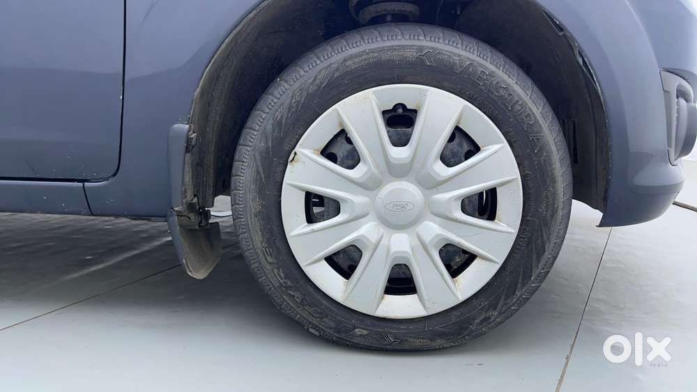 Ford Figo Petrol Zxi, 2013, Petrol