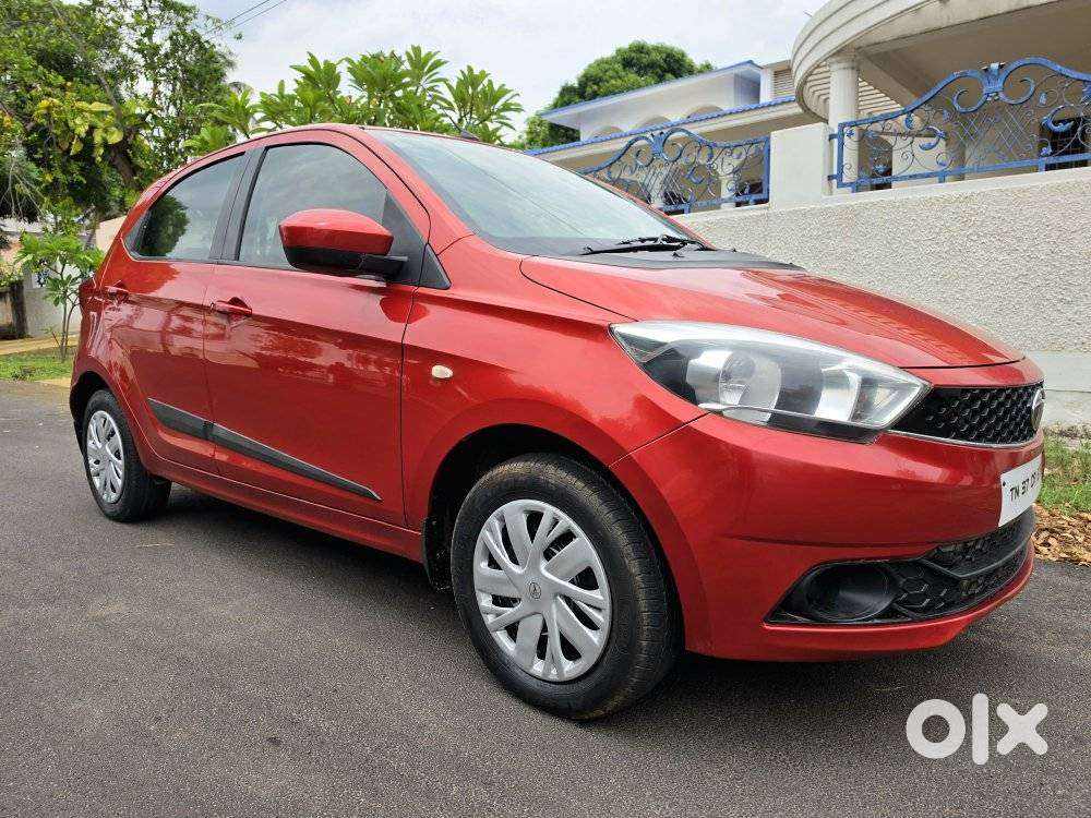 Tata Tiago 1.2 Revotron Xt, 2016, Petrol