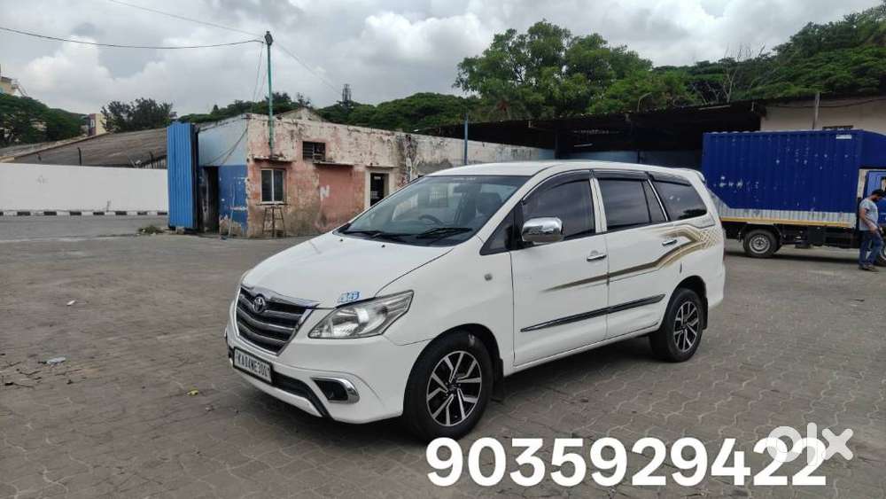 Toyota Innova 2.5 Gx 8 Str Bs-iii, 2015, Diesel