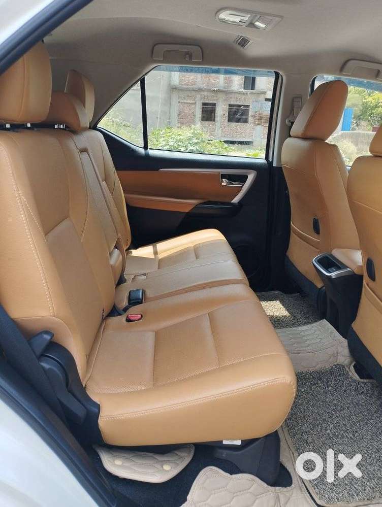 Toyota Fortuner 4x2 At 2.8 Diesel, 2024, Diesel