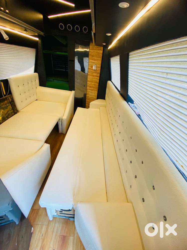 Force Motors Trax Cruiser 12 Str Ac, 2011, Diesel