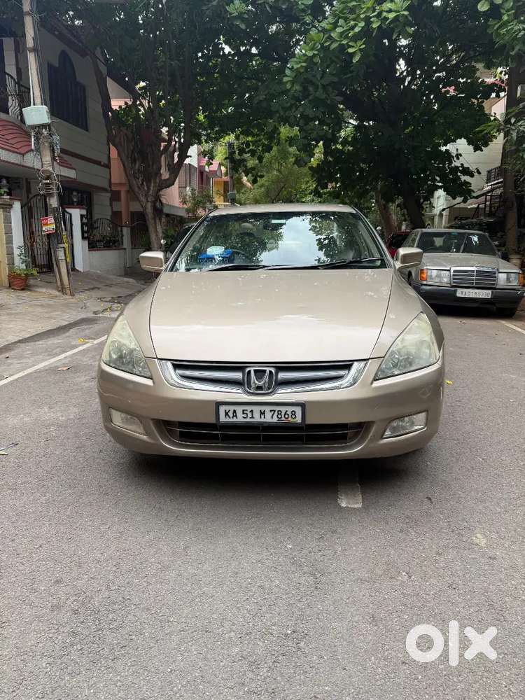 Honda Accord 2.4 Ivtec

Model: Honda Accord 2006 Petrol Good Condition