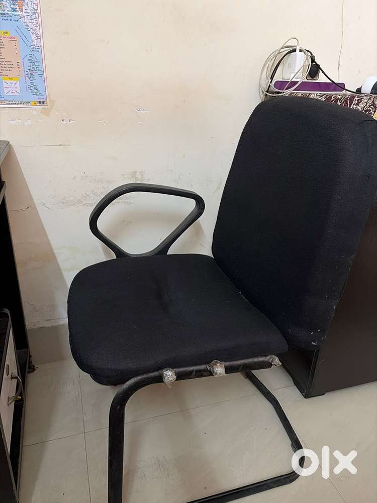 Serious buyers for Study Chair