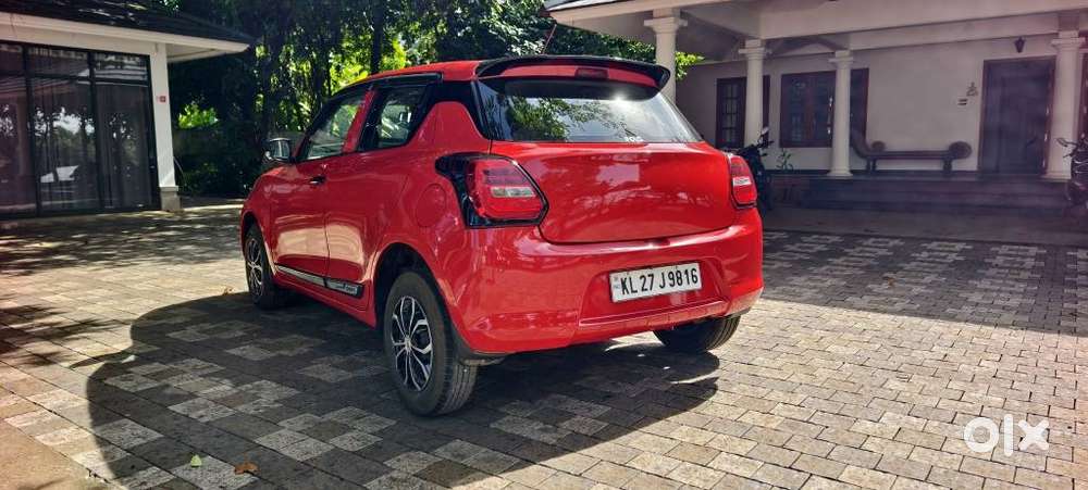 Maruti Suzuki Swift Vxi + Manual, 2020, Petrol