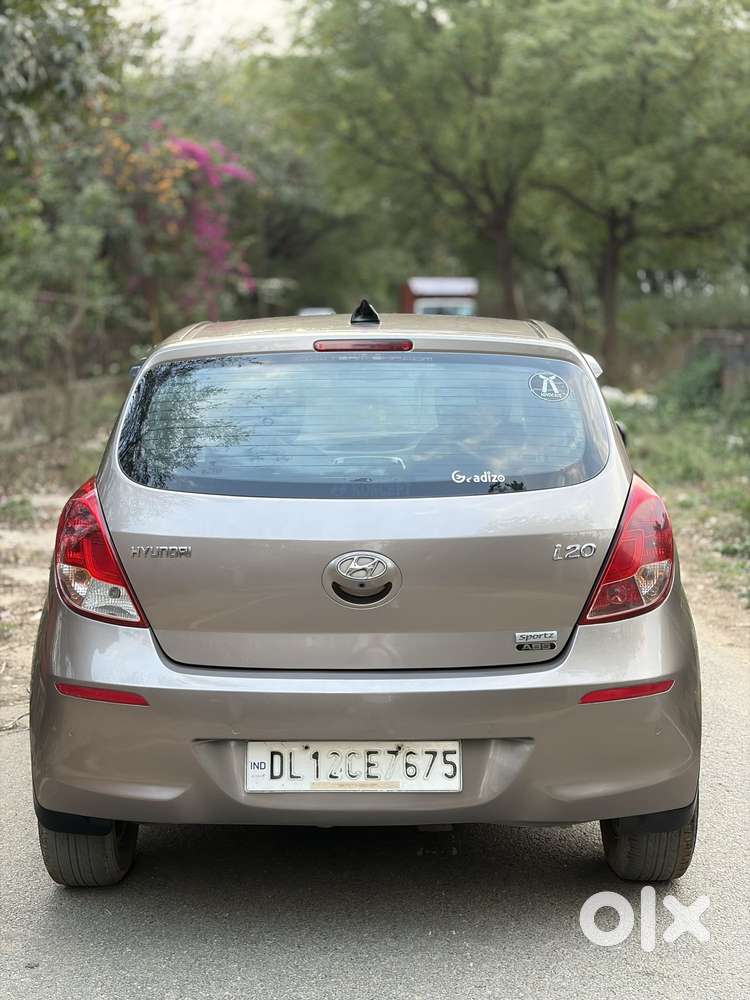 Hyundai I20 E 2014-2015 Sportz 1.2, 2014, Cng & Hybrids