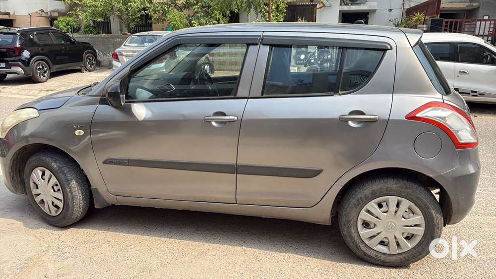 Swift Lxi 2017 Maruti