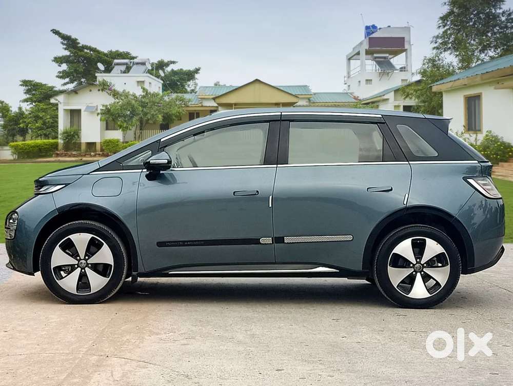 Mg Windsor Ev Essence, 2025, Electric