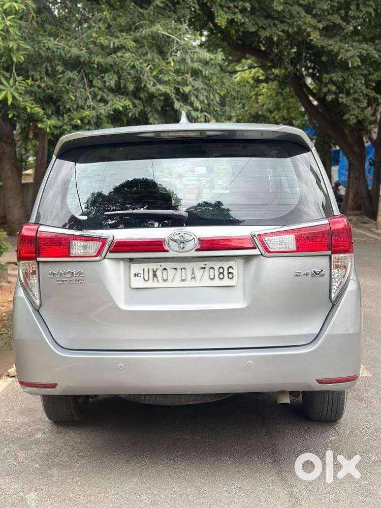 Toyota Innova Crysta 2.4 V, 2017, Diesel