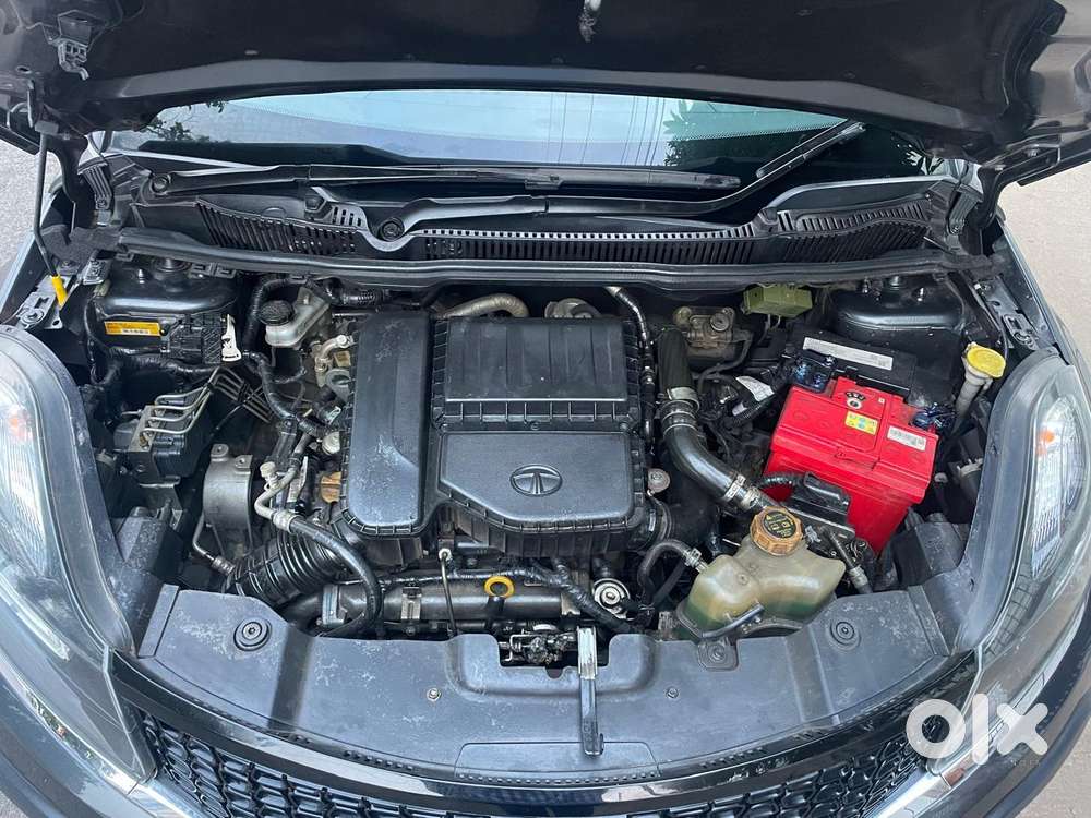 Tata Nexon 1.5 Revotorq Xz Plus Premium, 2019, Petrol