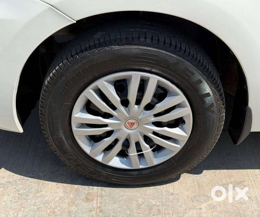 Maruti Suzuki Swift Dzire Vxi Optional, 2023, Cng & Hybrids