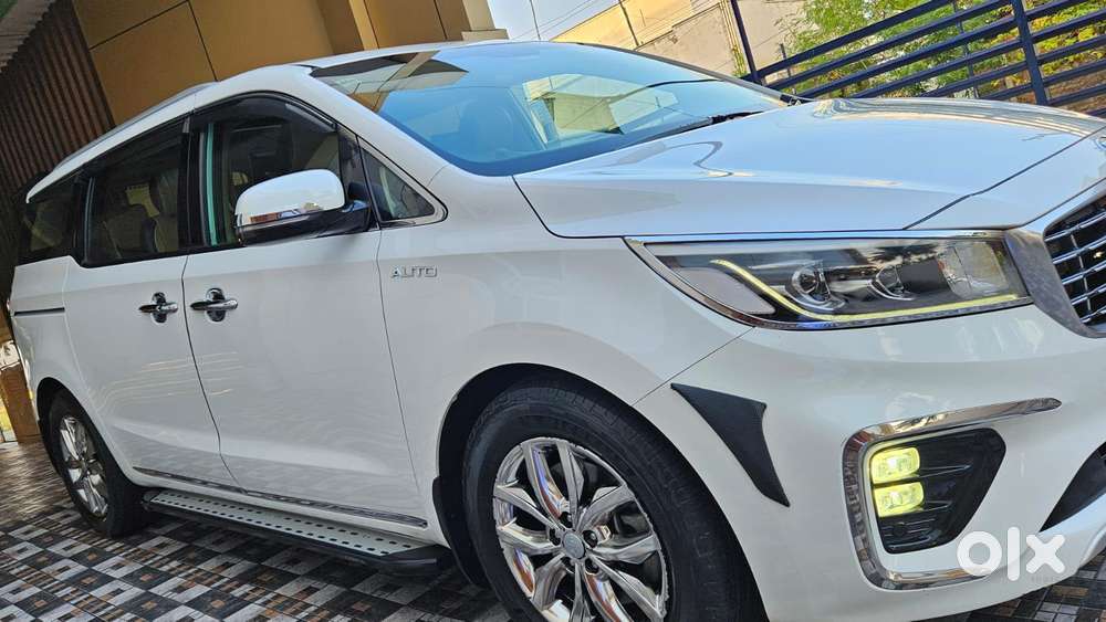 Kia Carnival Limousine Plus 7 Str, 2021, Diesel