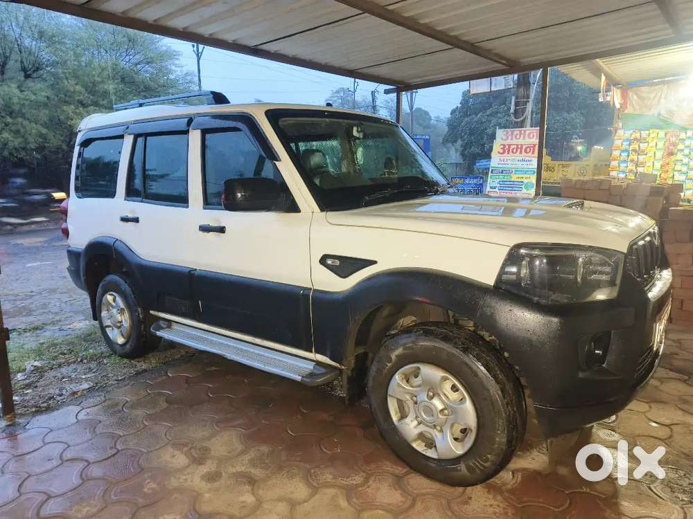 Mahindra Scorpio 2018 Diesel Well Maintained