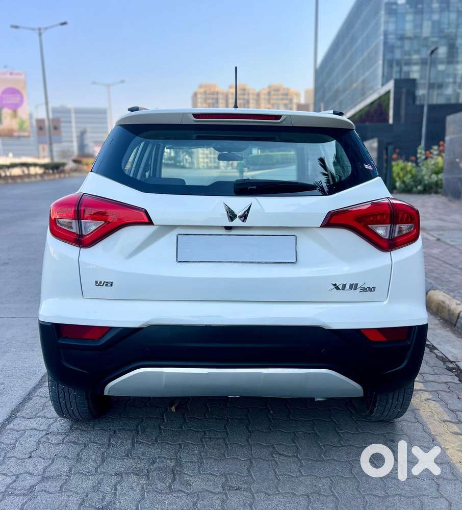 Mahindra Xuv300 W8 Diesel, 2023, Diesel