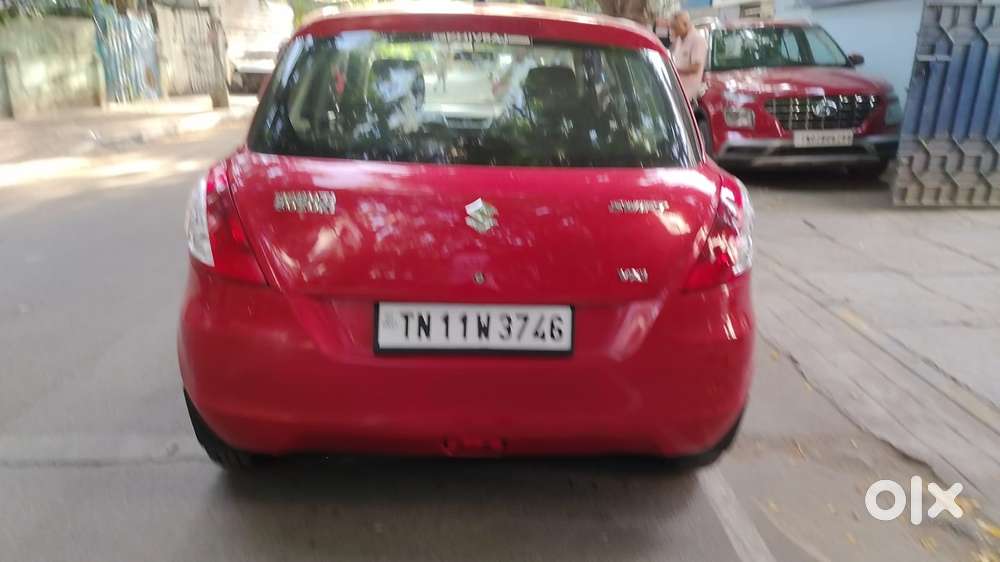 Maruti Suzuki Swift Vxi + Manual, 2013, Petrol