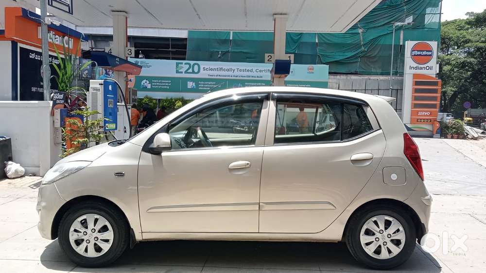 Hyundai I10 Sportz, 2013, Petrol