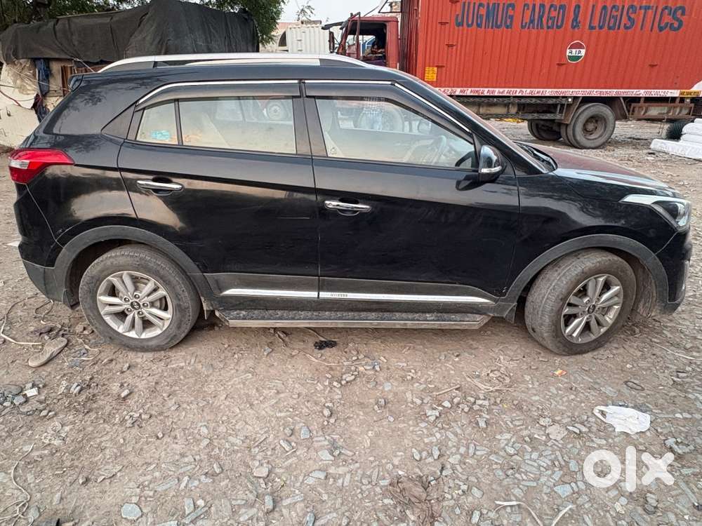 2017 Black Creta