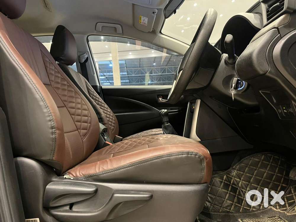 Toyota Innova Crysta 2.4 G Mt, 2022, Diesel