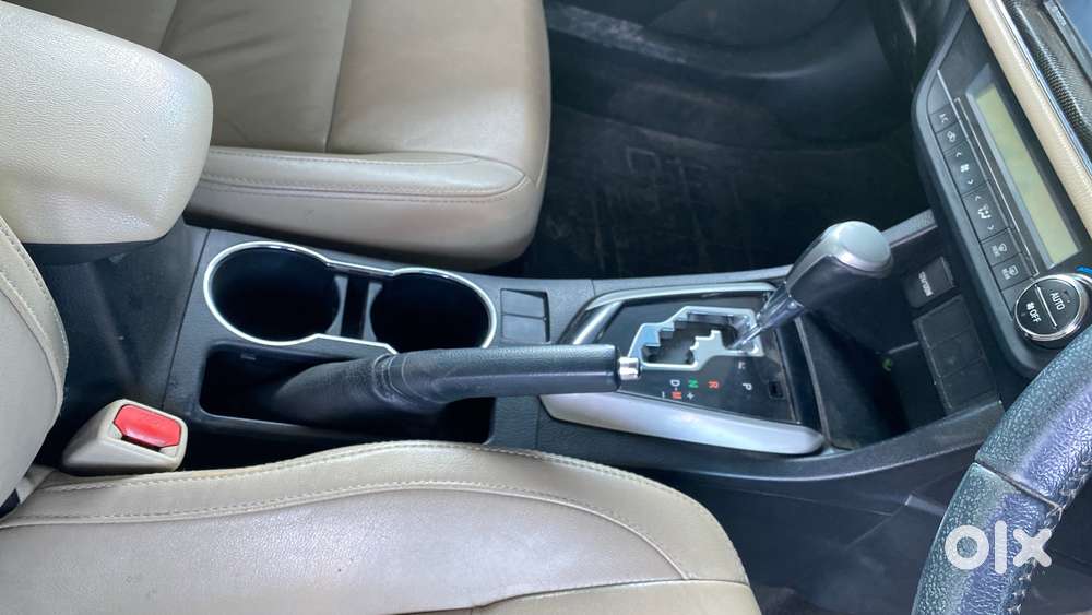 Toyota Corolla Altis 2013-2017 Vl At, 2015, Petrol