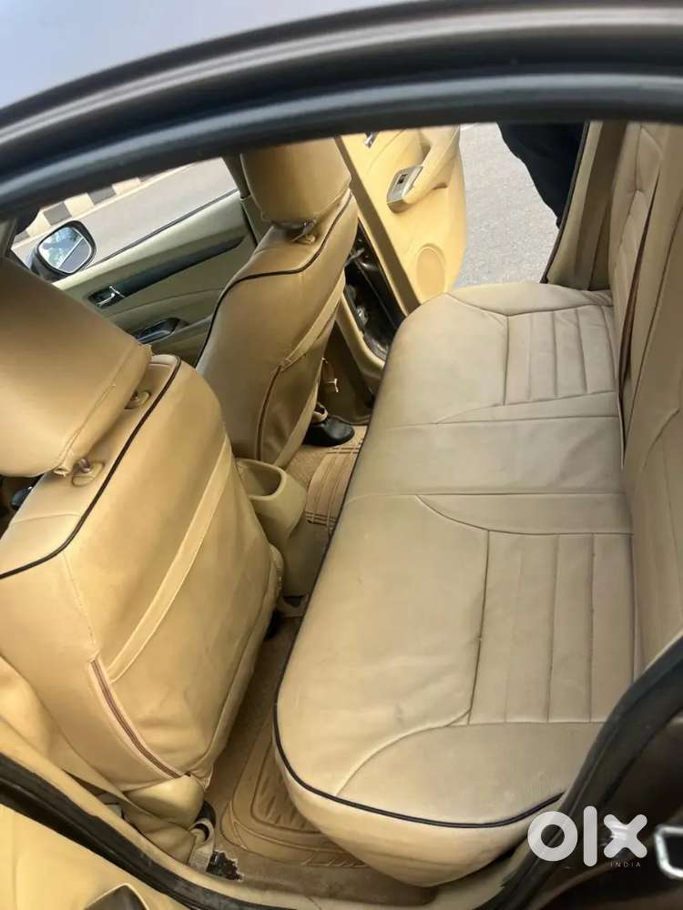 Honda City 1.5 V At(sunroof) Bsiv