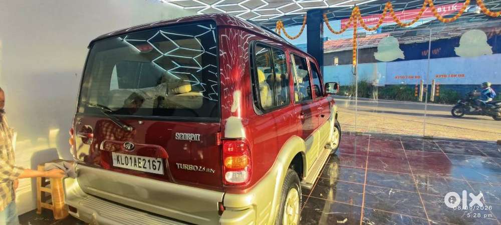 Mahindra Scorpio 2.6 Slx Turbo 7 Seater, 2004, Diesel