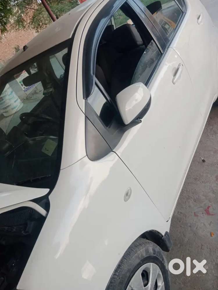 Maruti Suzuki Ritz 2011 Petrol 75000 Km Driven