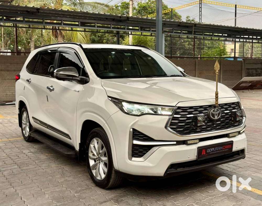 Toyota Innova Hycross 2.0 Vx Hybrid 8 Str, 2024, Petrol