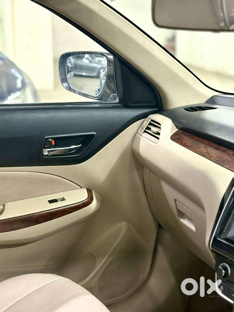 Maruti Suzuki Dzire 1.2 Zxi Plus Amt, 2017, Petrol