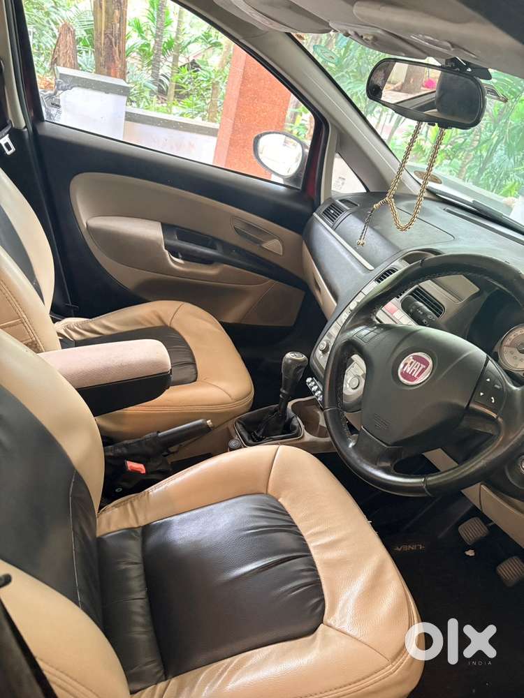 Fiat Linea Emotion 2010 Year