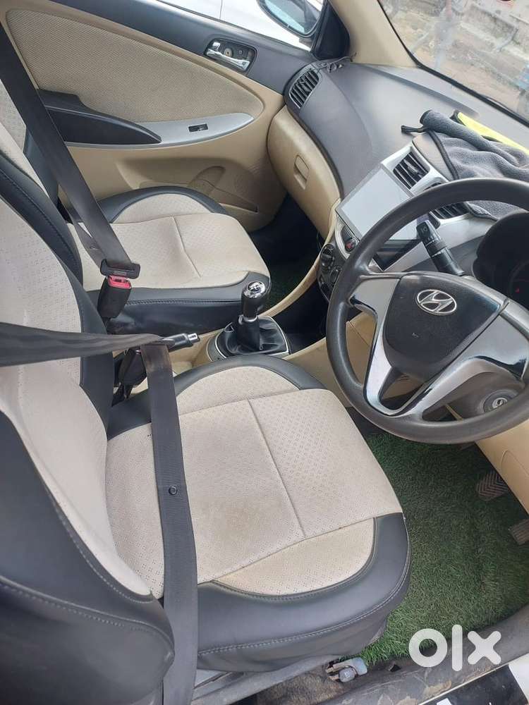 Hyundai Verna Petrol And Cng 2012 Model